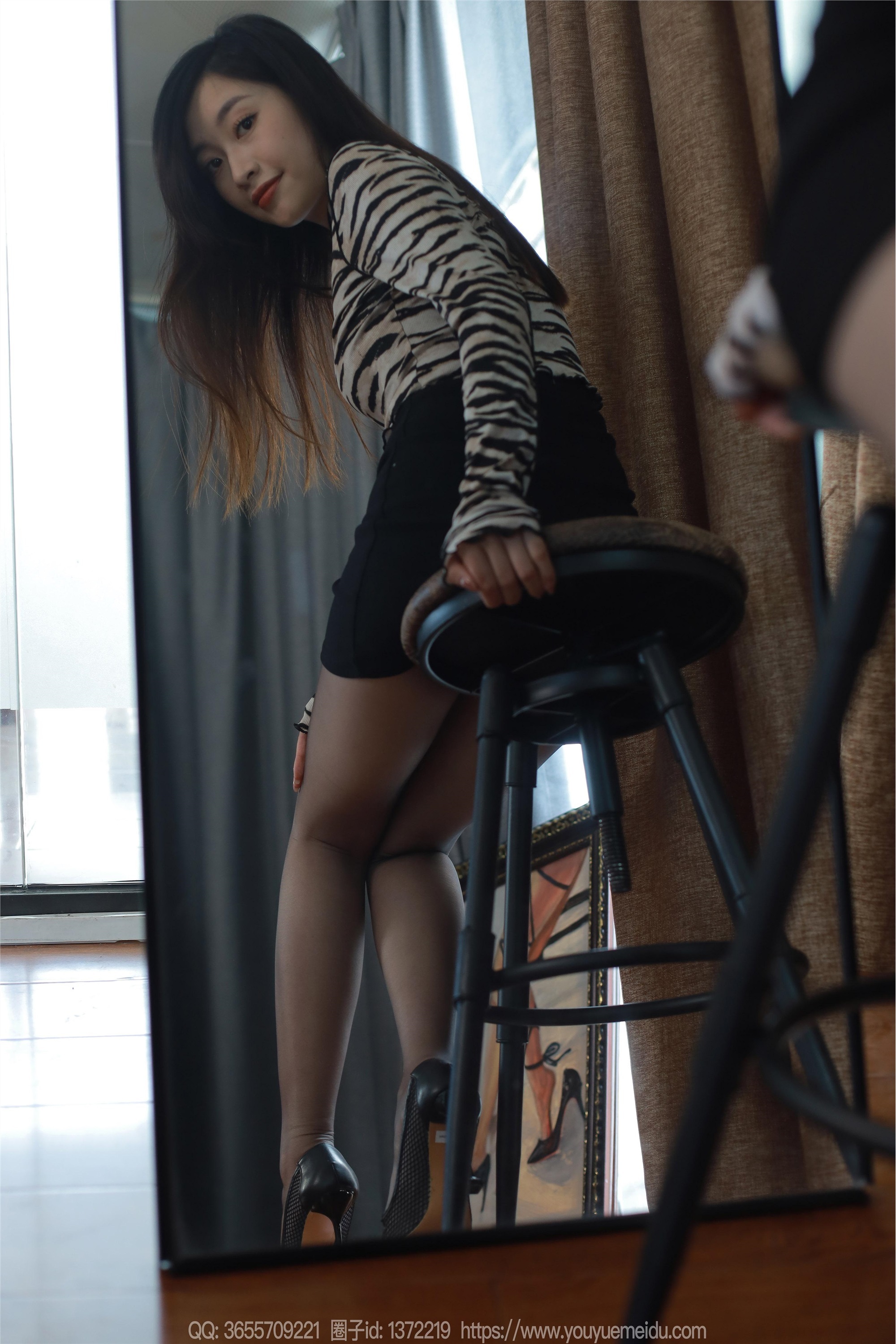 IESS异思趣向  2024.01.19 丝享家 1642 小婕《风情包臀裙》